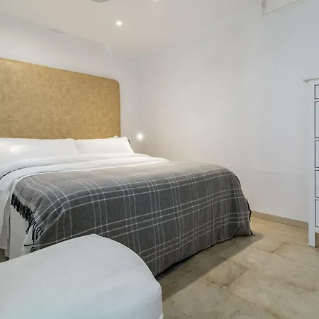 Ap169- Comfortable 2 Bedroom Apartment Marbella