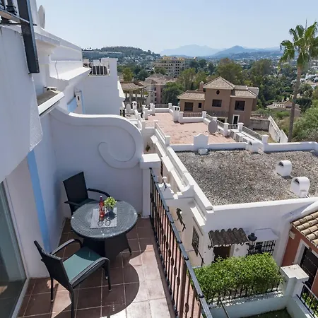 Ap169- Comfortable 2 Bedroom Marbella