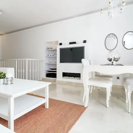 Apartment Ap169- Comfortable 2 Bedroom Marbella